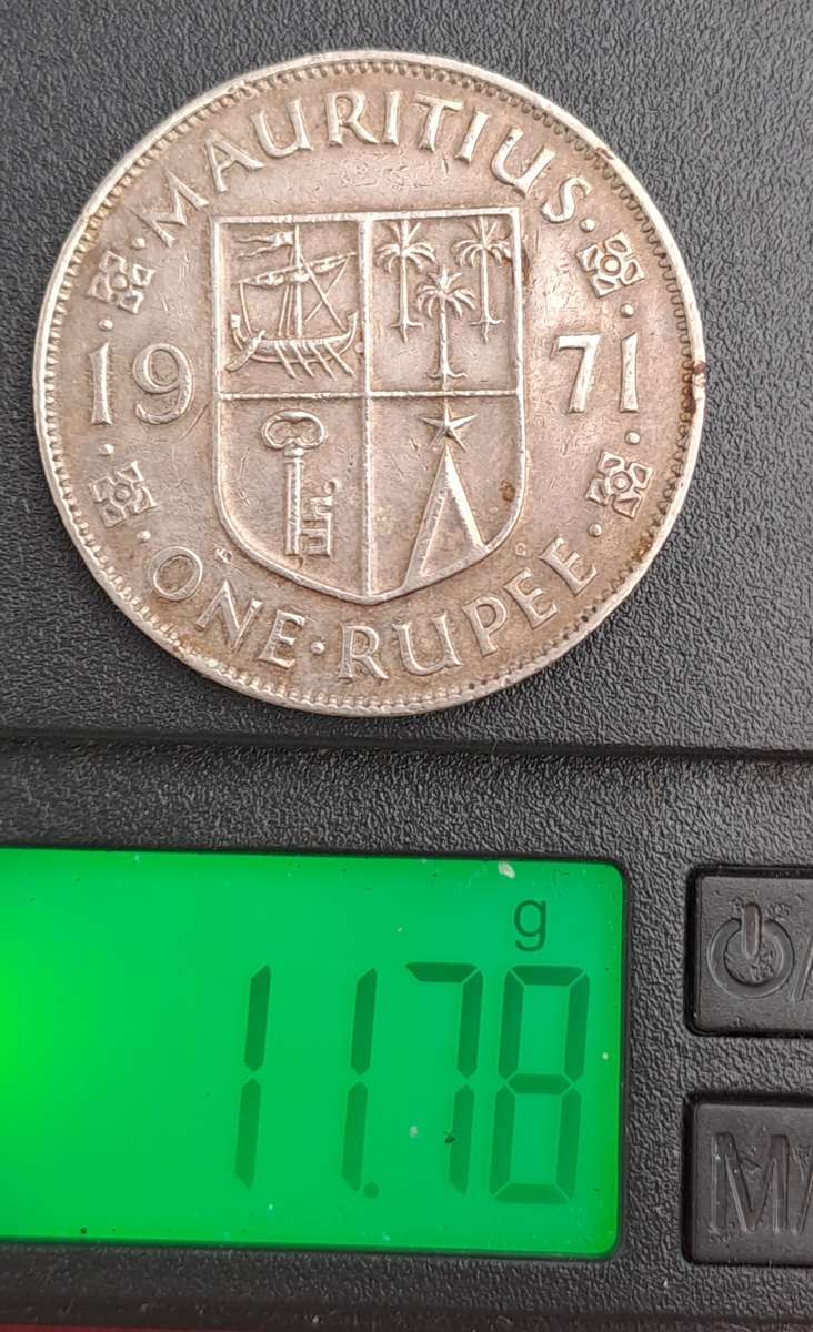 1971 Mauritius 1 Rupee - Elizabeth II 1st portrait