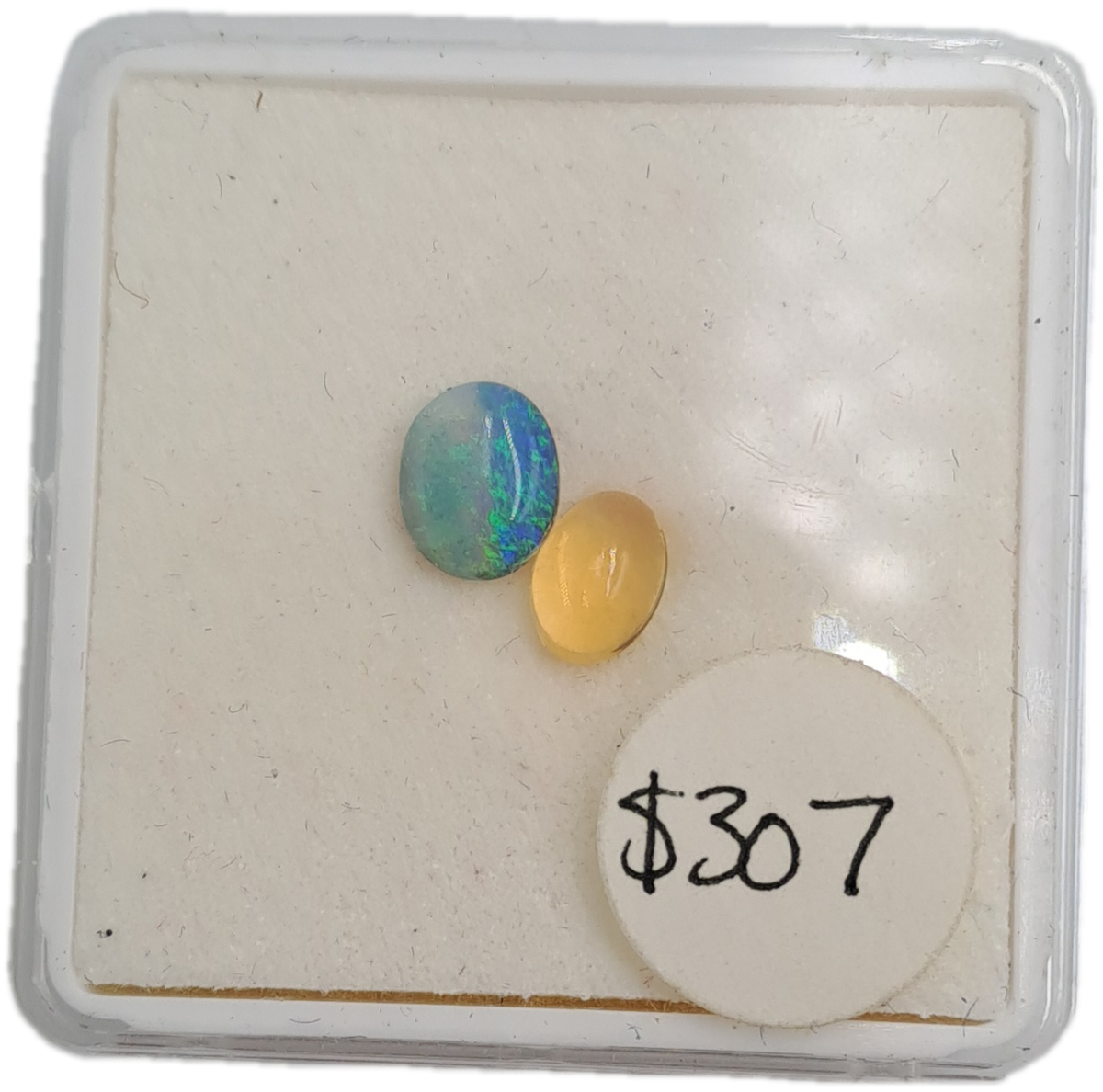 2 Opal Gemstones 7x5mm -0,15ct  and  8x6mm