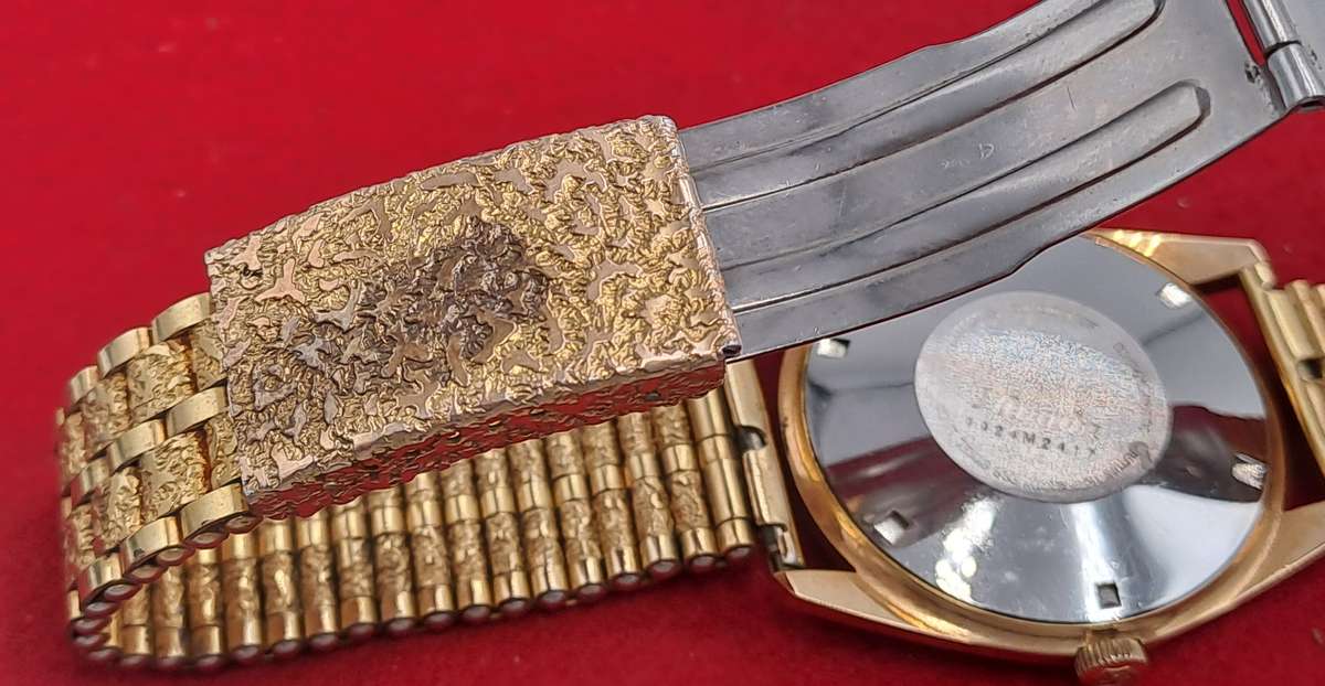 Vintage Swiss Made Nivada 21 Jewels Gold Plated Men's Automatic Watch -Working