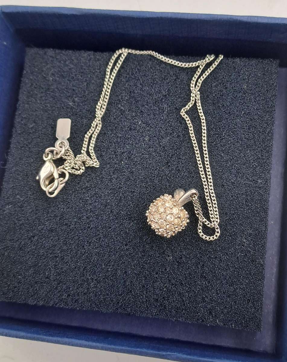 Pre-owned Swarovski Glitter Apple Necklace in Box
