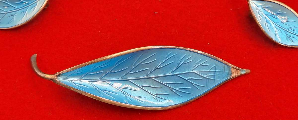 Vintage David Andersen Norway Sterling Silver & Enameled Leaf Designed Bracelet Earrings& Brooch set