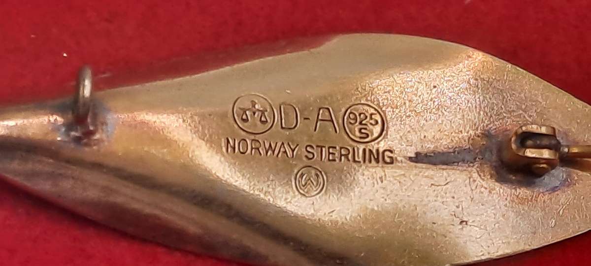 Vintage David Andersen Norway Sterling Silver & Enameled Leaf Designed Bracelet Earrings& Brooch set