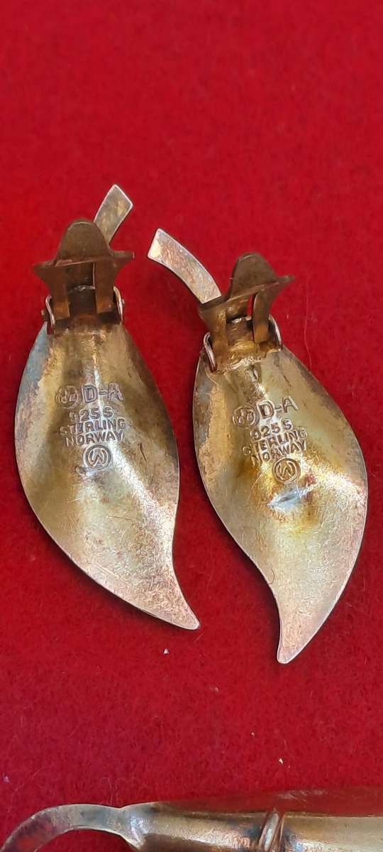 Vintage David Andersen Norway Sterling Silver & Enameled Leaf Designed Bracelet Earrings& Brooch set