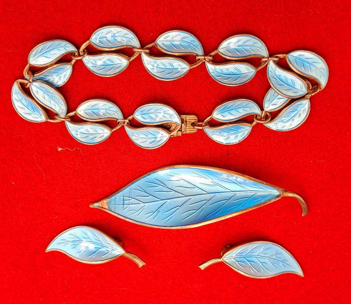 Vintage David Andersen Norway Sterling Silver & Enameled Leaf Designed Bracelet Earrings& Brooch set