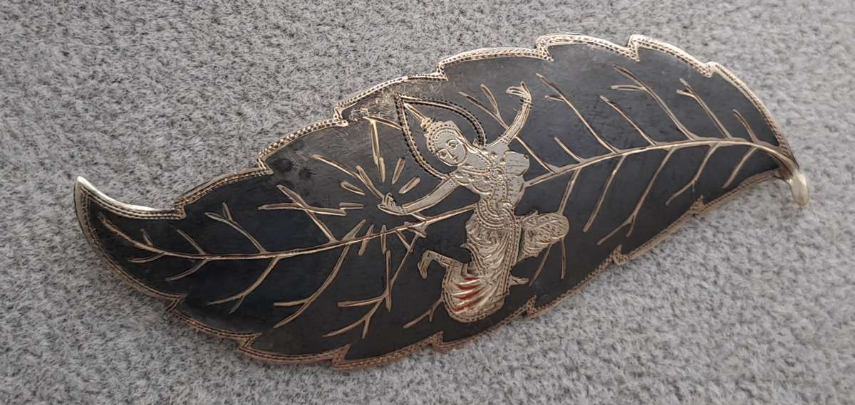 Large Vintage SIAM Sterling Silver Neillo Goddess Leaf Pin Brooch