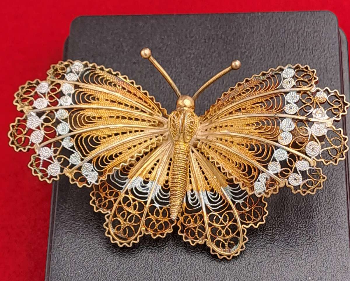 Vintage Butterfly Pin Brooch (stamped 800 for 80% silver)