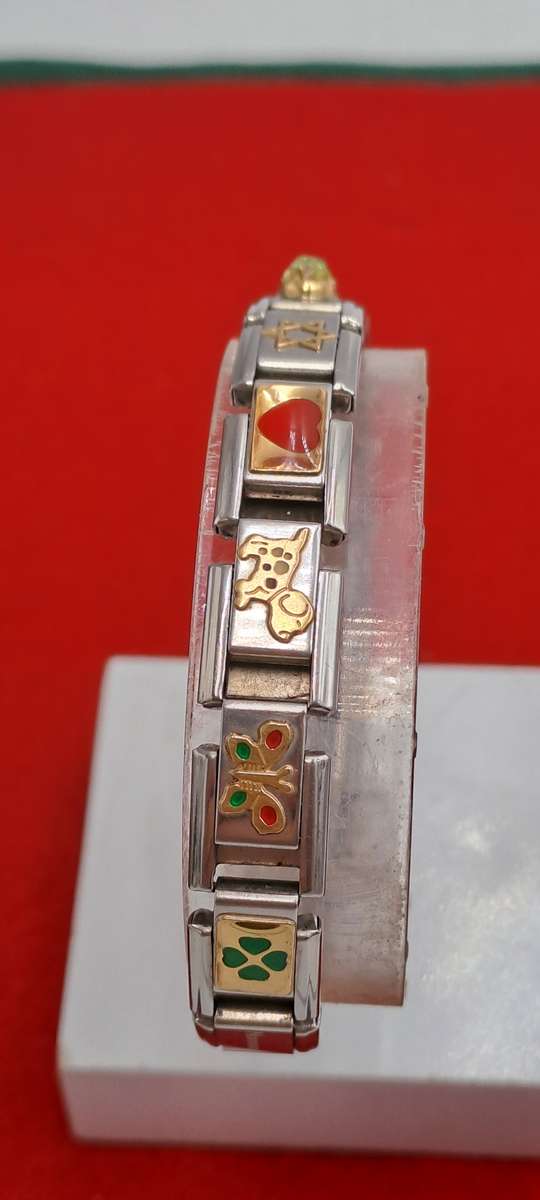 Pre-owned Nomination Bracelet -Italy -with 8 Charms