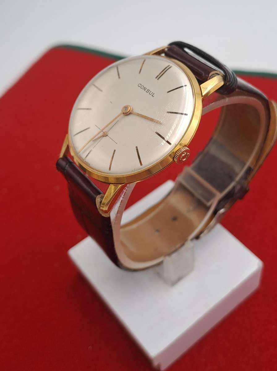 Vintage CONSUL Swiss Made Mechanical Men's Watch -Working