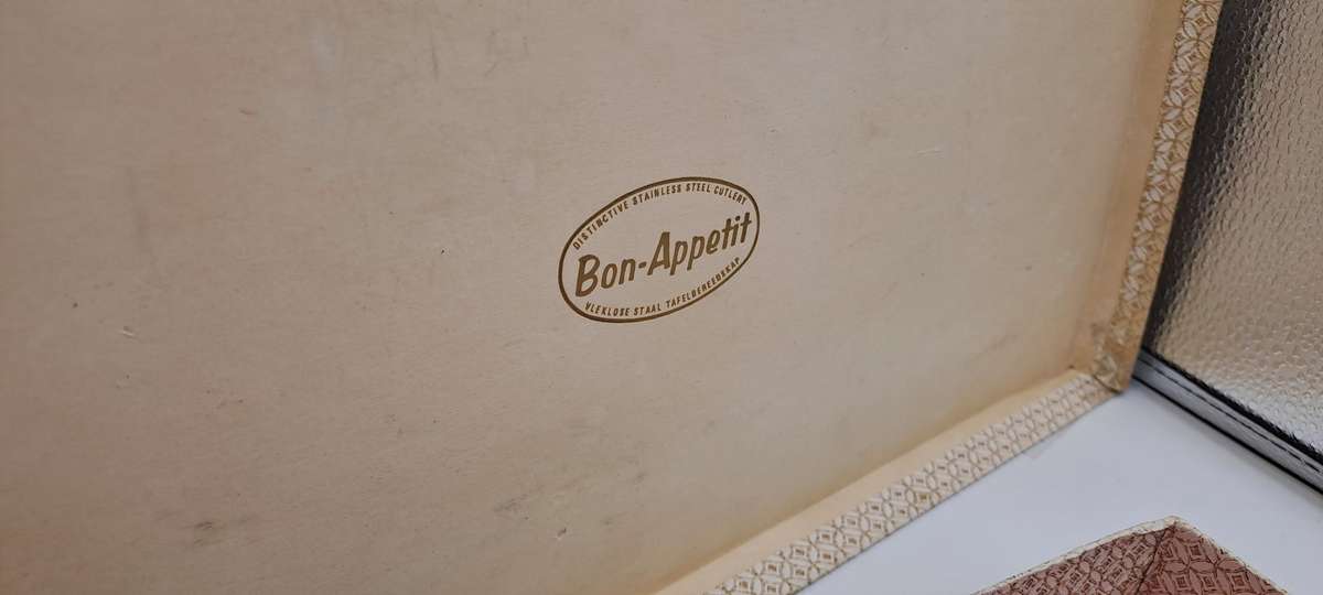 4 Pc Vintage Bon-Appetit Distinctive Carving Set -Boxed -Kings Pattern