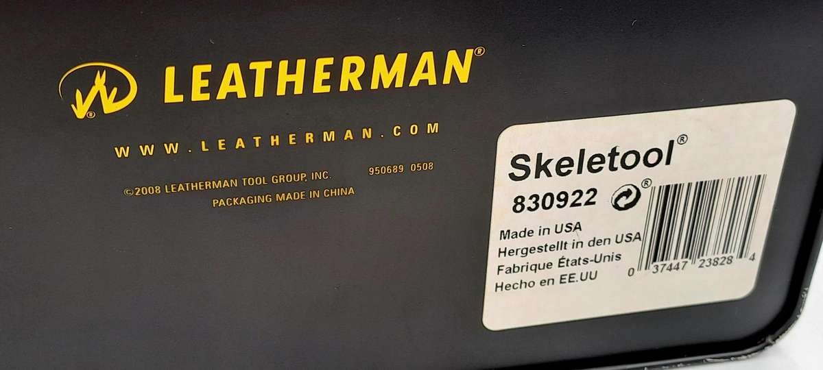 Leatherman Skeletool -Multi Tool In Tin Case -seem to be Unused