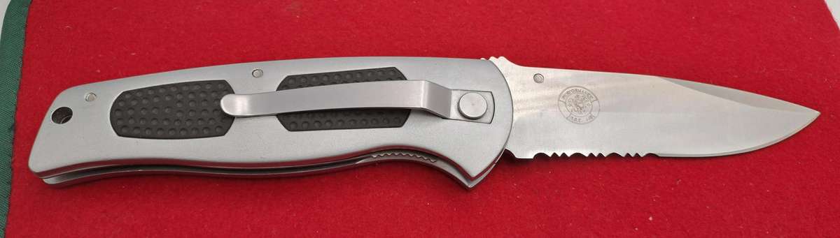Smith & Wesson Performance R.O.C 440 -S.W.A.T First Millennium Run Folding Knife