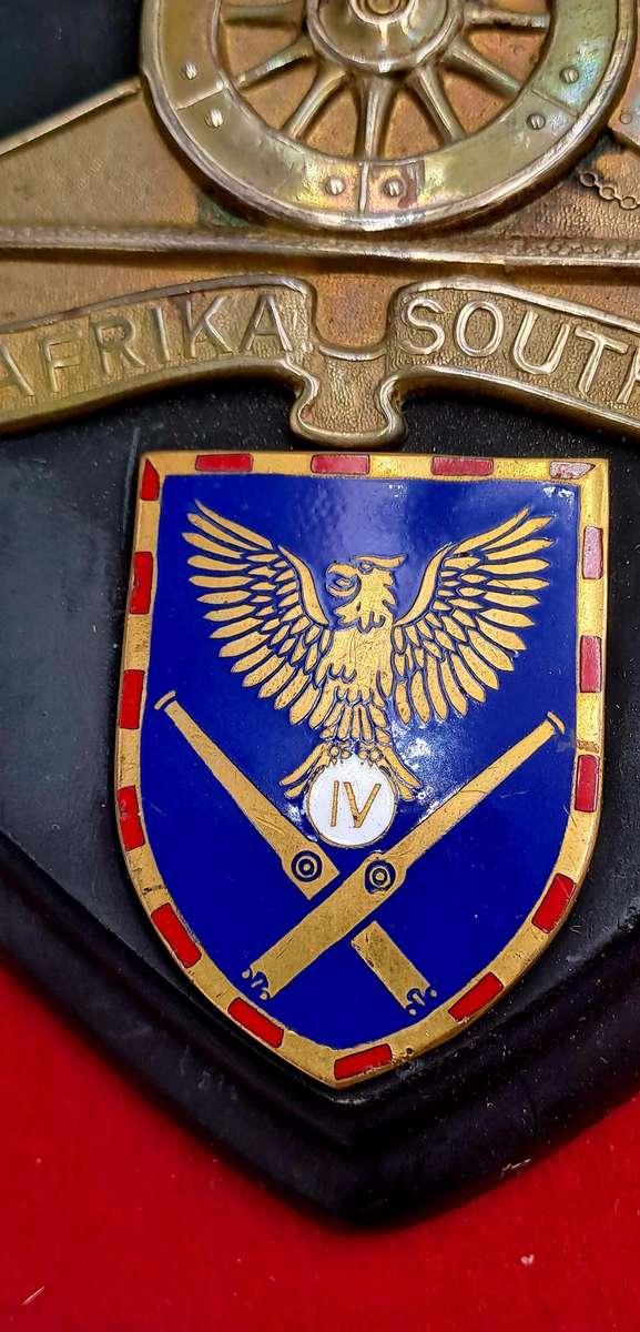 Vintage SADF Wall Plague with Large Field Artillery, Marksman and 4th Artillery brass & enamel badge