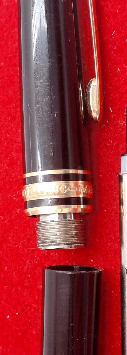 Pre-Owned Montblanc Meisterstück Gold-Coated Ballpoint Pen-SN EH2355967 -Ink is Dry -No Box