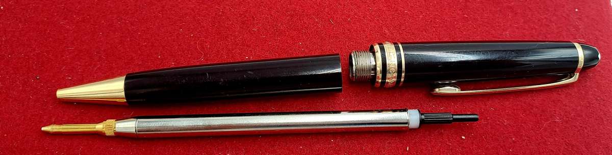 Pre-Owned Montblanc Meisterstück Gold-Coated Ballpoint Pen-SN EH2355967 -Ink is Dry -No Box