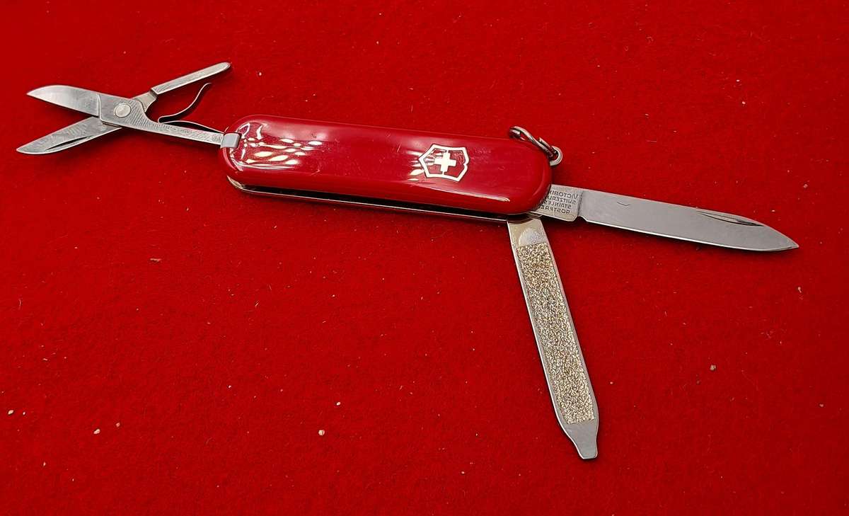 Vintage VICTORINOX Classic 53001 Multi-Function Red Swiss Army Knife -Unused-Boxed