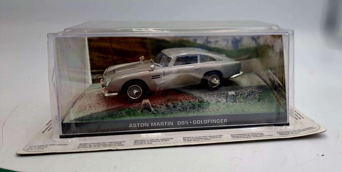 2007 GE Fabbri Ltd 007 Austin Martin DB5 - Goldfinger 1/43 scale- Die Cast
