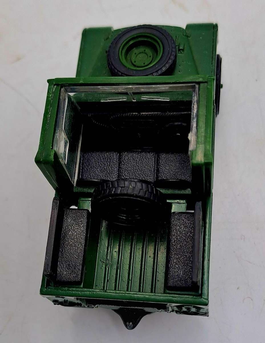 1989 Matchbox Dinky 1/43 Scale DY-9 - 1949 Land Rover Series 1 Made in Macau-Soft Top