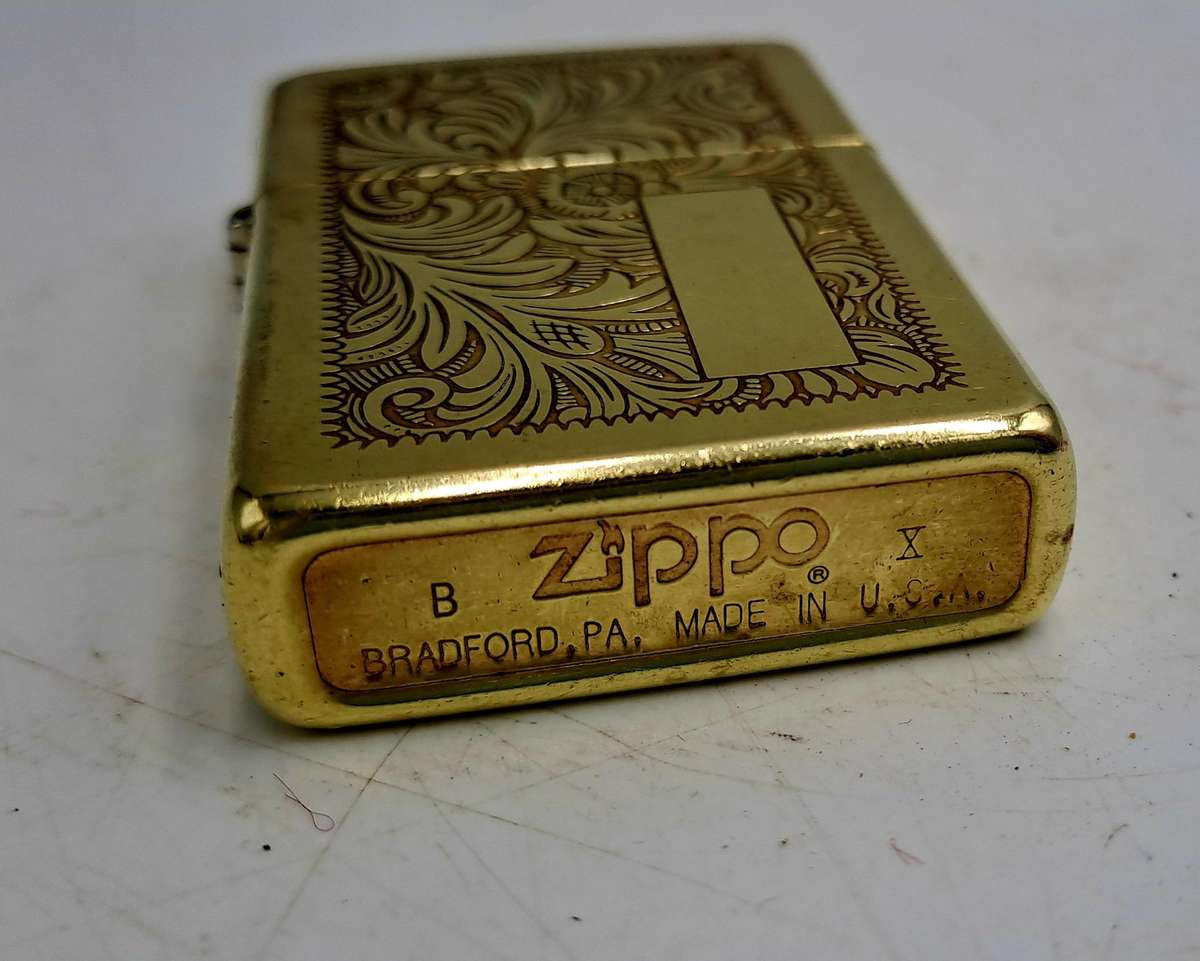 Vintage Brass Zippo VENETIAN Lighter - made Bradford USA - need Flint and fluid