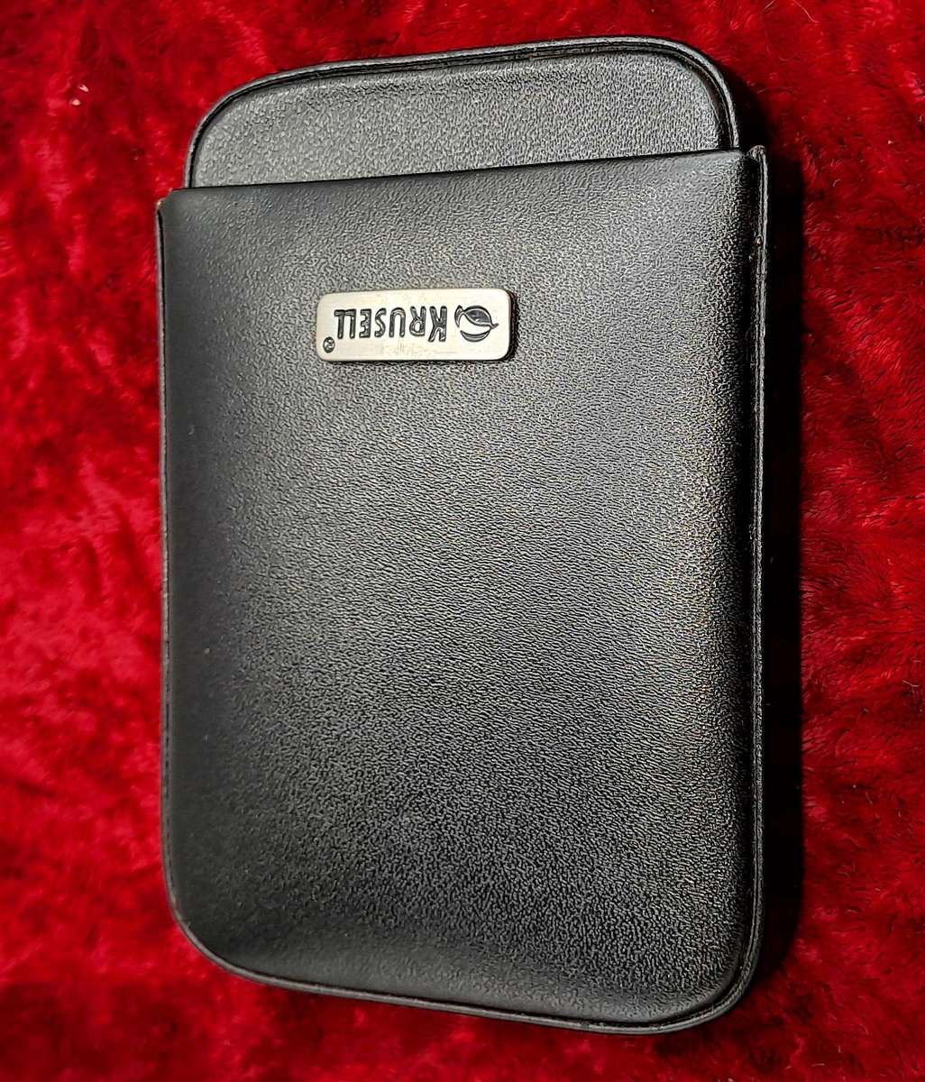 Krusell leather Bussiness Card Holder ? 10cm x 7cm x 12cm