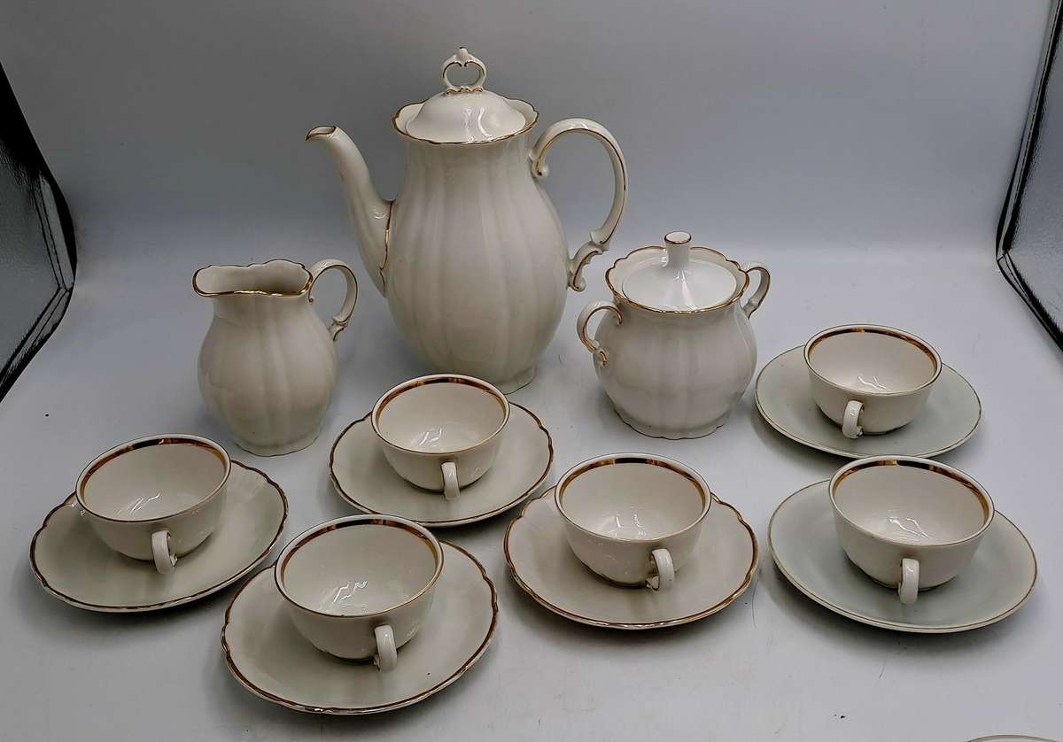 1940's 15pc Verbano Laveno Porcelain Demitasse set + 2 Saucers not from this set-Italy