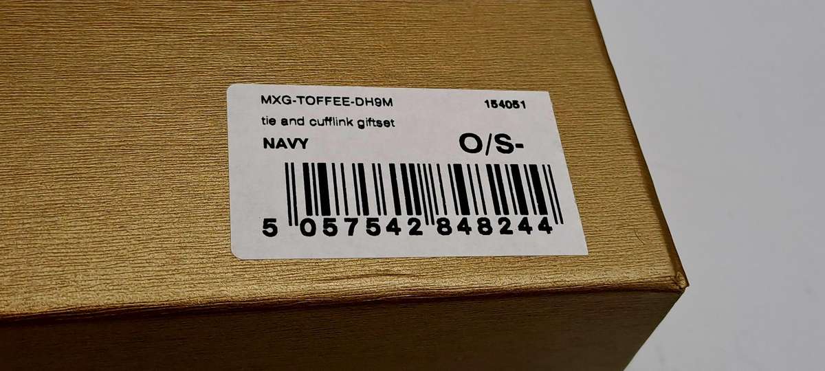 Navy Ted Baker London Designer Tie and Cufflink set