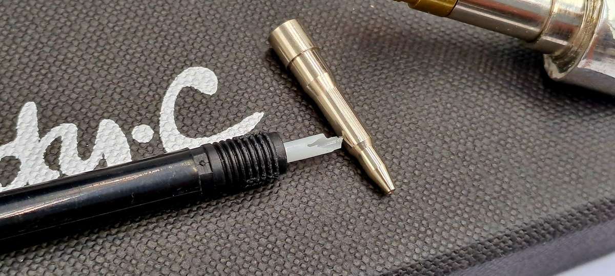 Original Andy-C Andy Cartwright designer Pencil boxed (pencil mechanism plasic top broken) Pewter