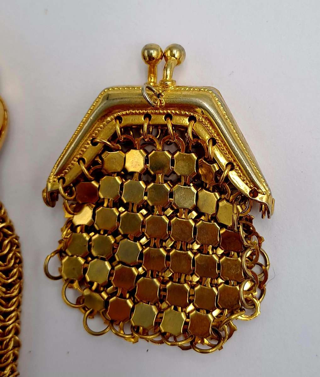 2 Vintage Chainmail Small Coin Purses Gold Tone, Victorian era, Filigree, Ornate