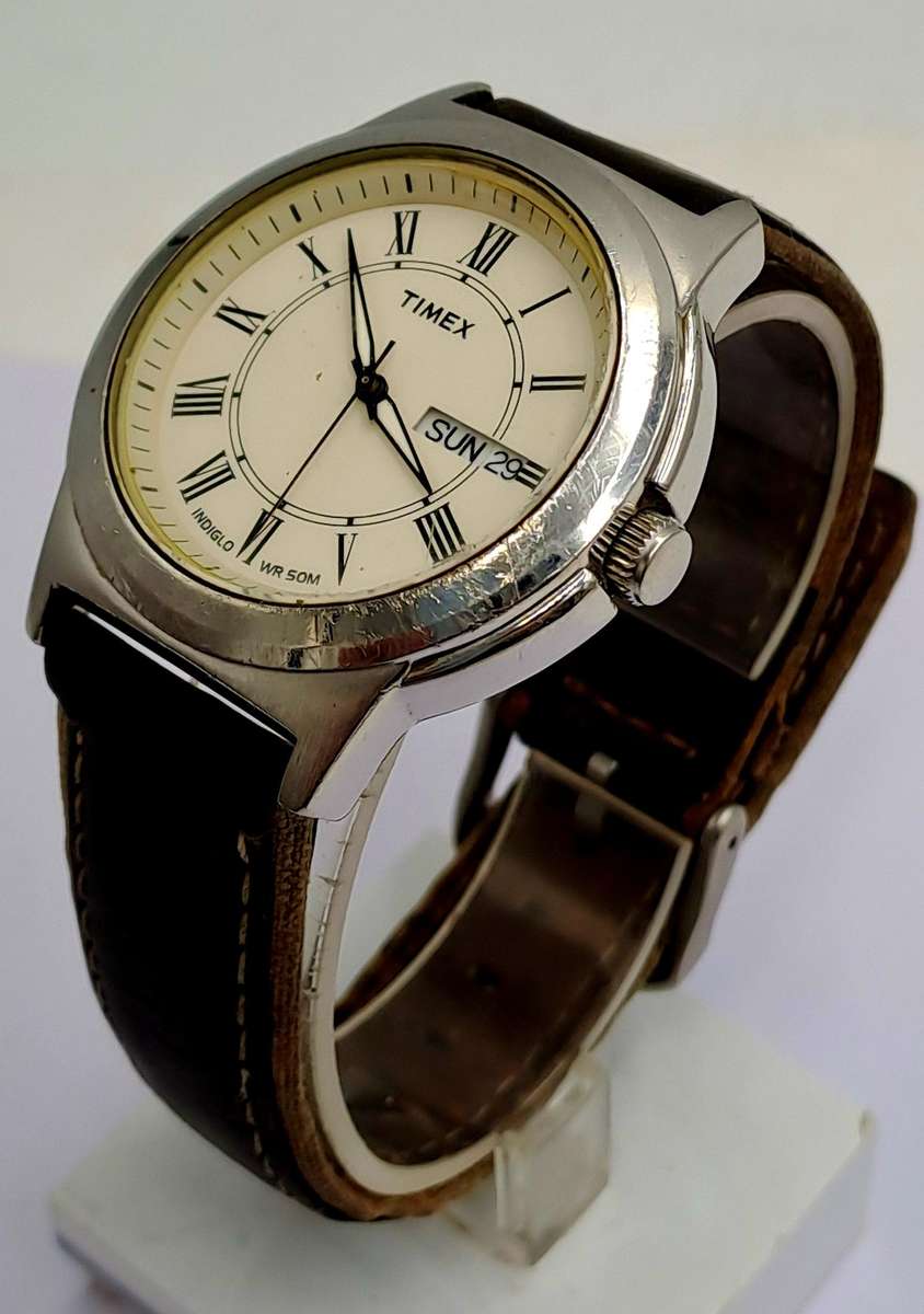 Pre-owned Mens Timex Indiglo(light) WR50M Quarts watch - Working -Leather Strap-illuminated hands