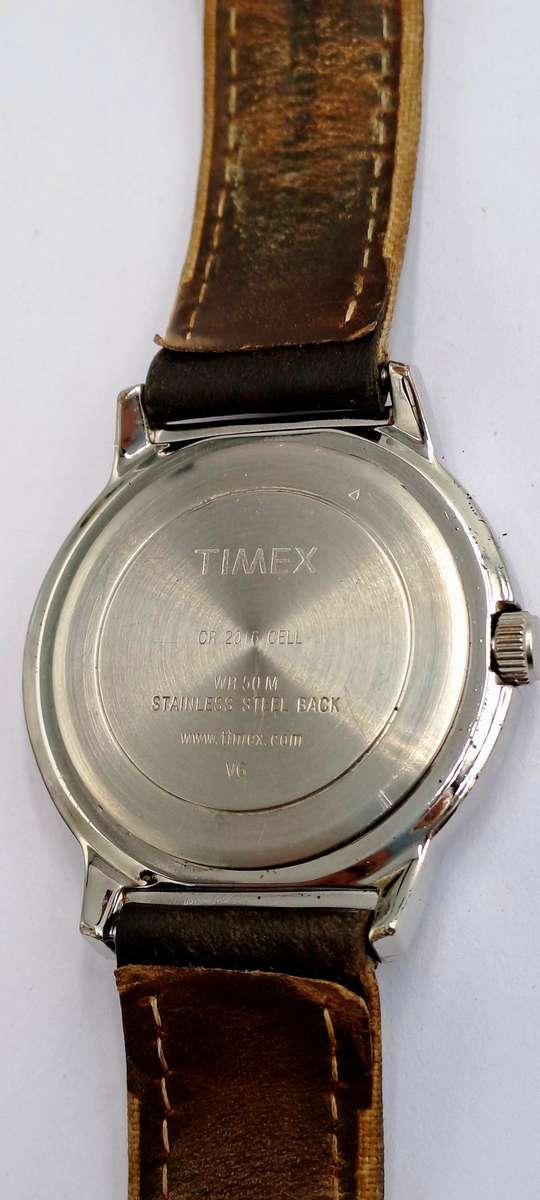 Pre-owned Mens Timex Indiglo(light) WR50M Quarts watch - Working -Leather Strap-illuminated hands