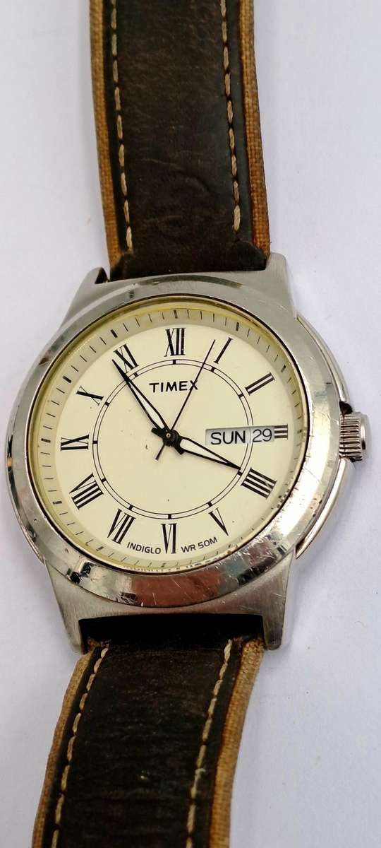 Pre-owned Mens Timex Indiglo(light) WR50M Quarts watch - Working -Leather Strap-illuminated hands