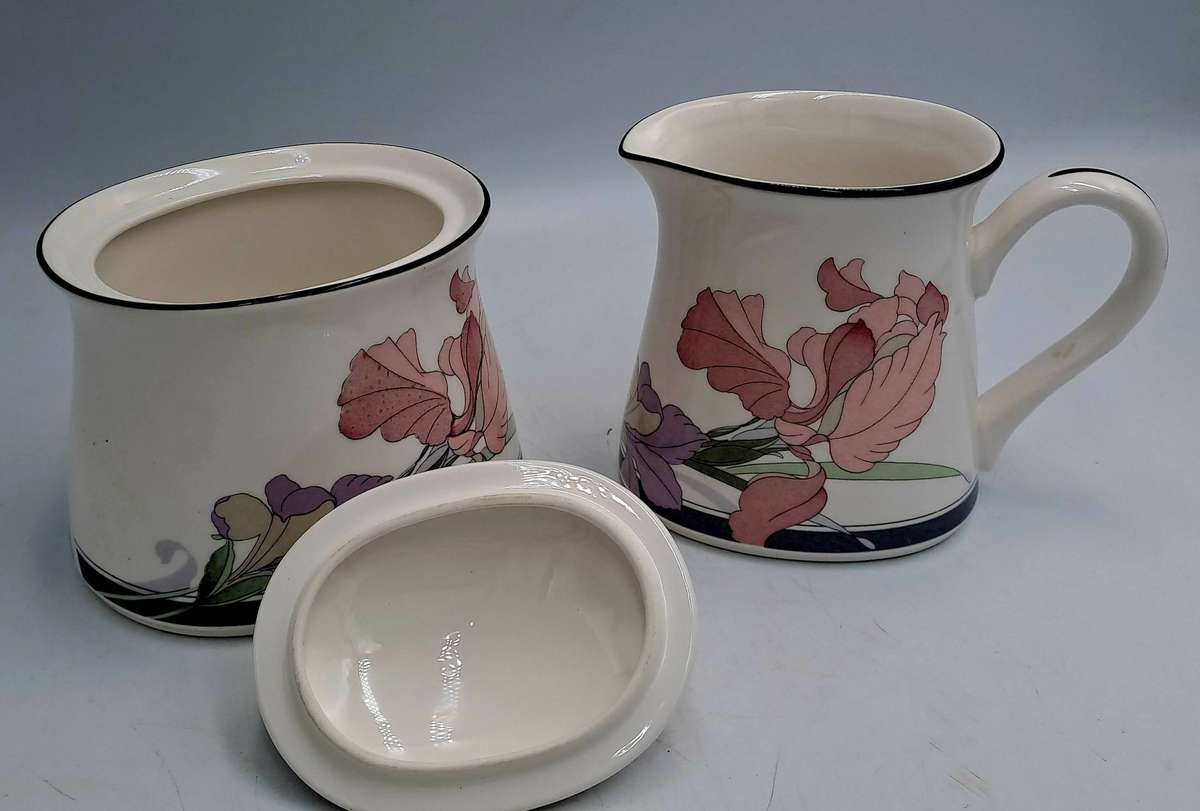 NEW DECADE Cafe du Soir by Noritake Japan 9091 -Creamer and Sugar pot -Mint Condition