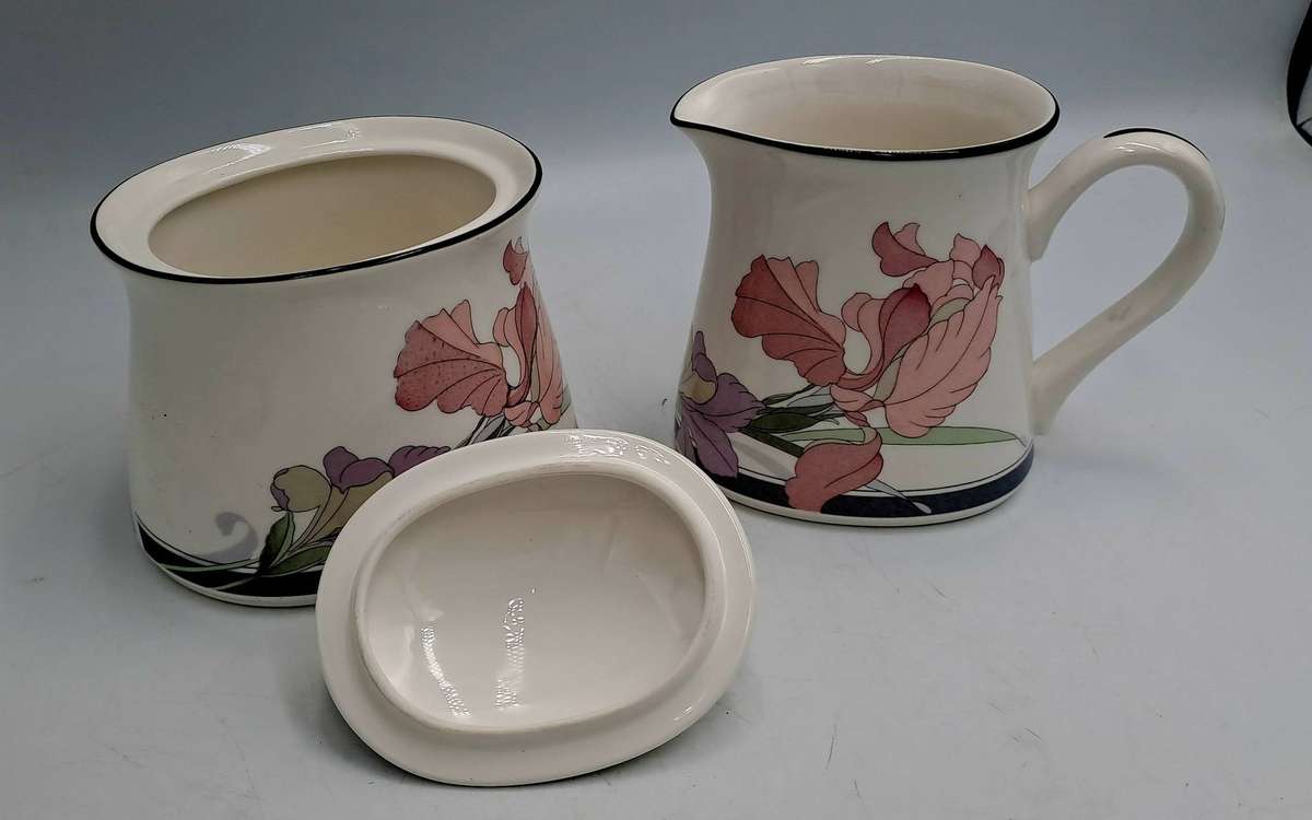 NEW DECADE Cafe du Soir by Noritake Japan 9091 -Creamer and Sugar pot -Mint Condition