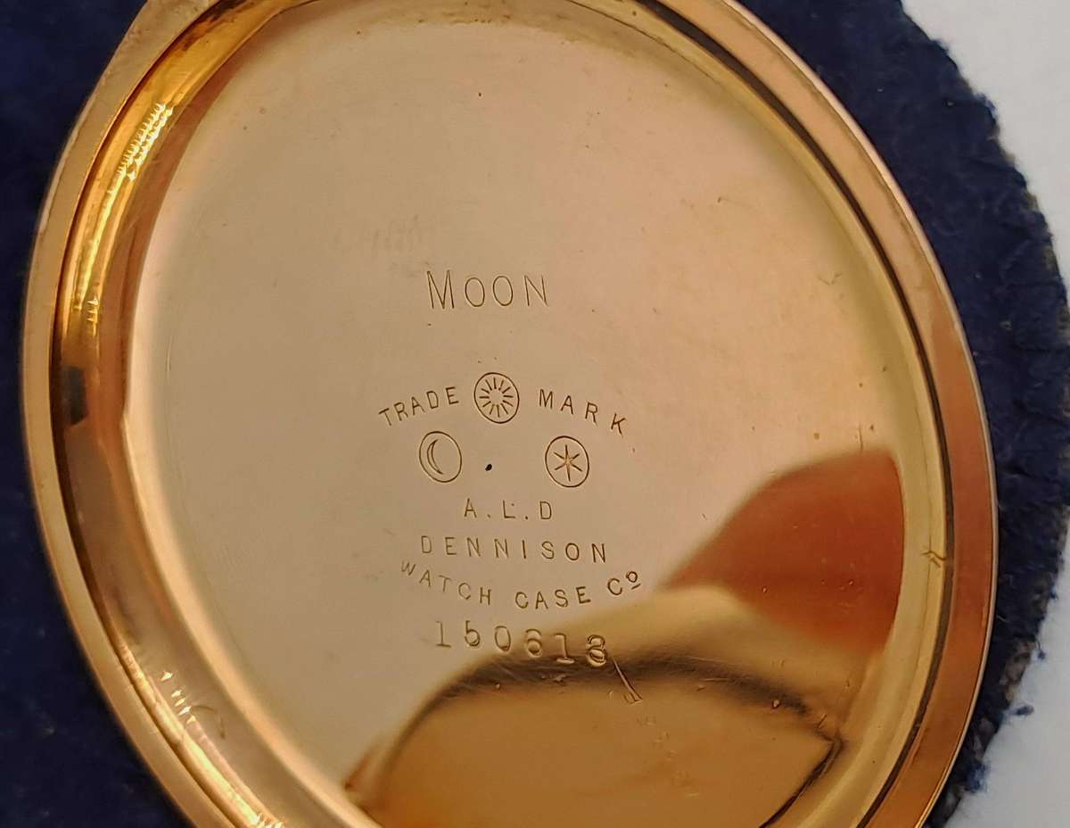 Antique Waltham 10ct Gold Plated Pocket Watch great condition Made in the USA-NOT RUNNING