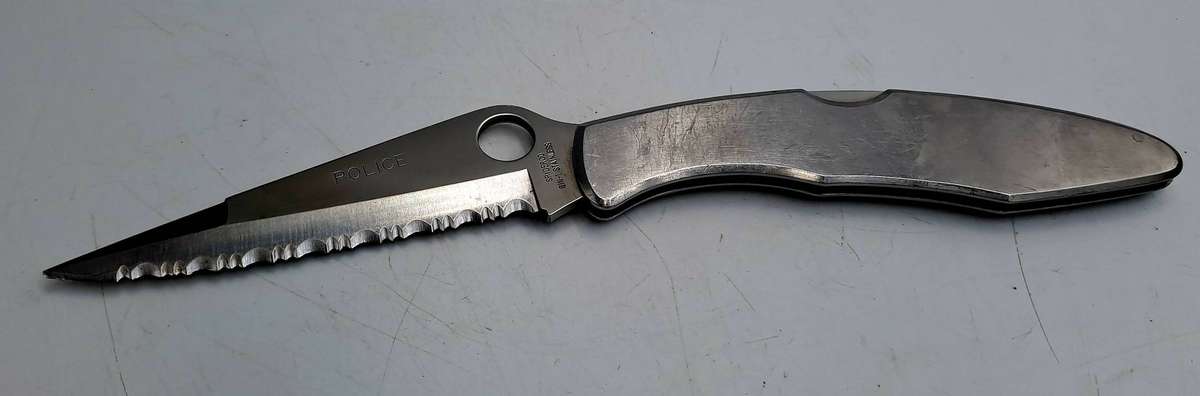 Police Spyderco Gin-1 Stainless Steel Seki-City Japan-US Patent 4347665