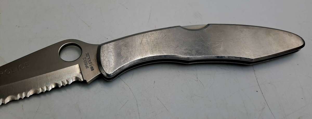 Police Spyderco Gin-1 Stainless Steel Seki-City Japan-US Patent 4347665