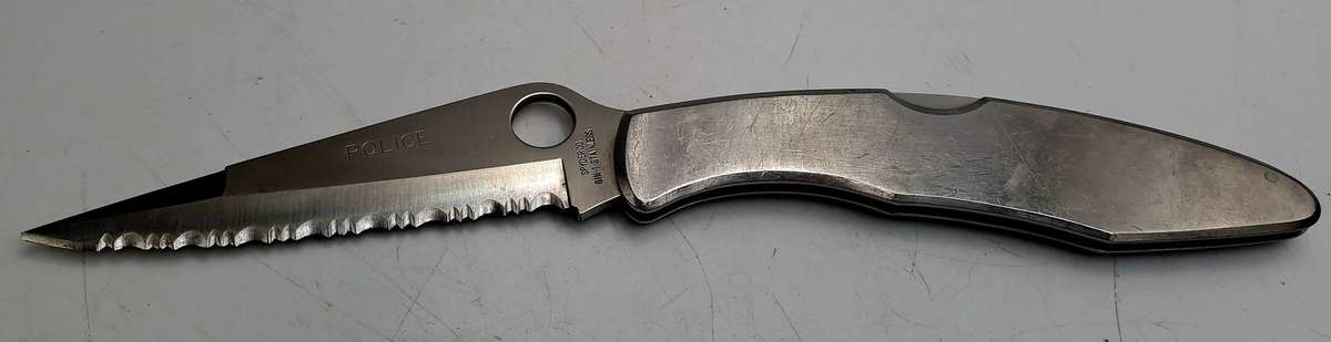 Police Spyderco Gin-1 Stainless Steel Seki-City Japan-US Patent 4347665