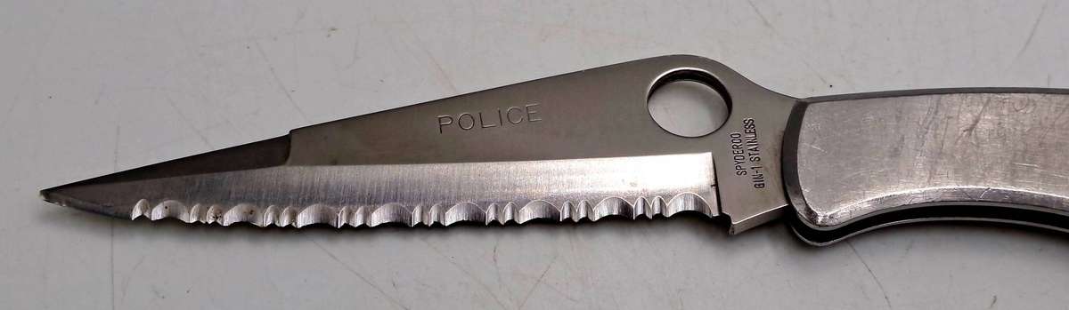 Police Spyderco Gin-1 Stainless Steel Seki-City Japan-US Patent 4347665
