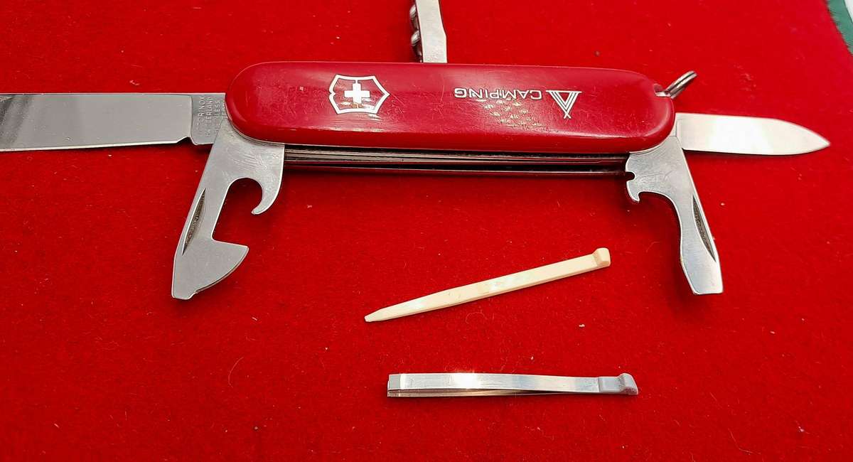 Victorinox Swiss Army "Camping" Multi-Purpose Pocket Knife
