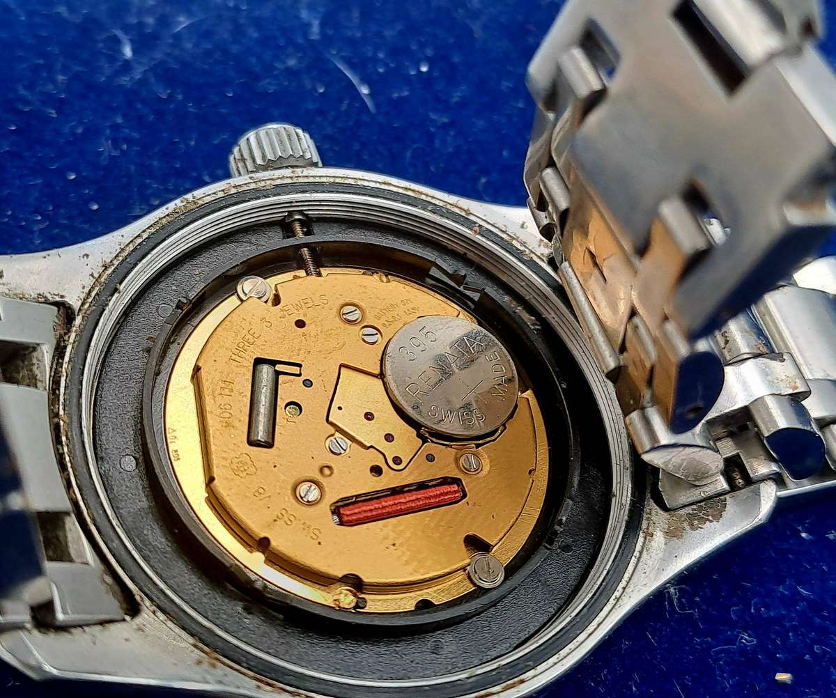 Pre-Owned Men's Victorinox Swiss Army Airforce Quartz watch V25039-Glow in the Dark Inlays