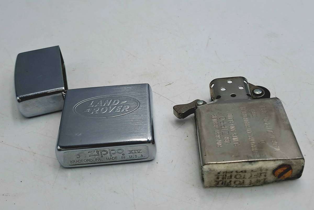 Vintage ZIPPO Lighter LANDROVER -great Spark need fluid Made in Bradford USA