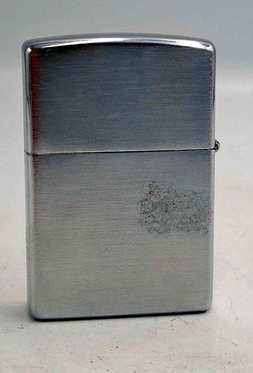 Vintage ZIPPO Lighter LANDROVER -great Spark need fluid Made in Bradford USA