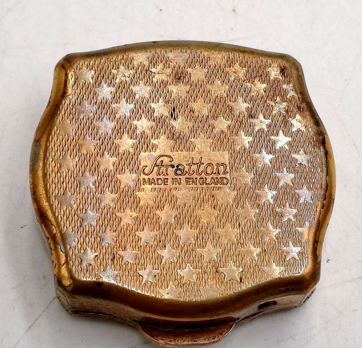 Small Vintage Stratton Pill Box Gold Enamel Floral Design-see patina