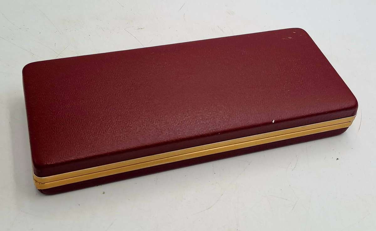 Pre-Owned Vintage Sheaffers Pen and Pencil set in Case (Pen No Refill) Pencil No Lead