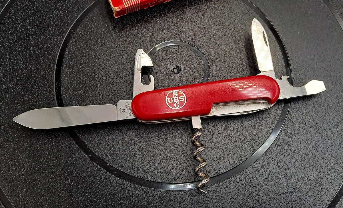 The Original Victorinox Swiss Army Knife -Officer Model -Box damaged - Branded