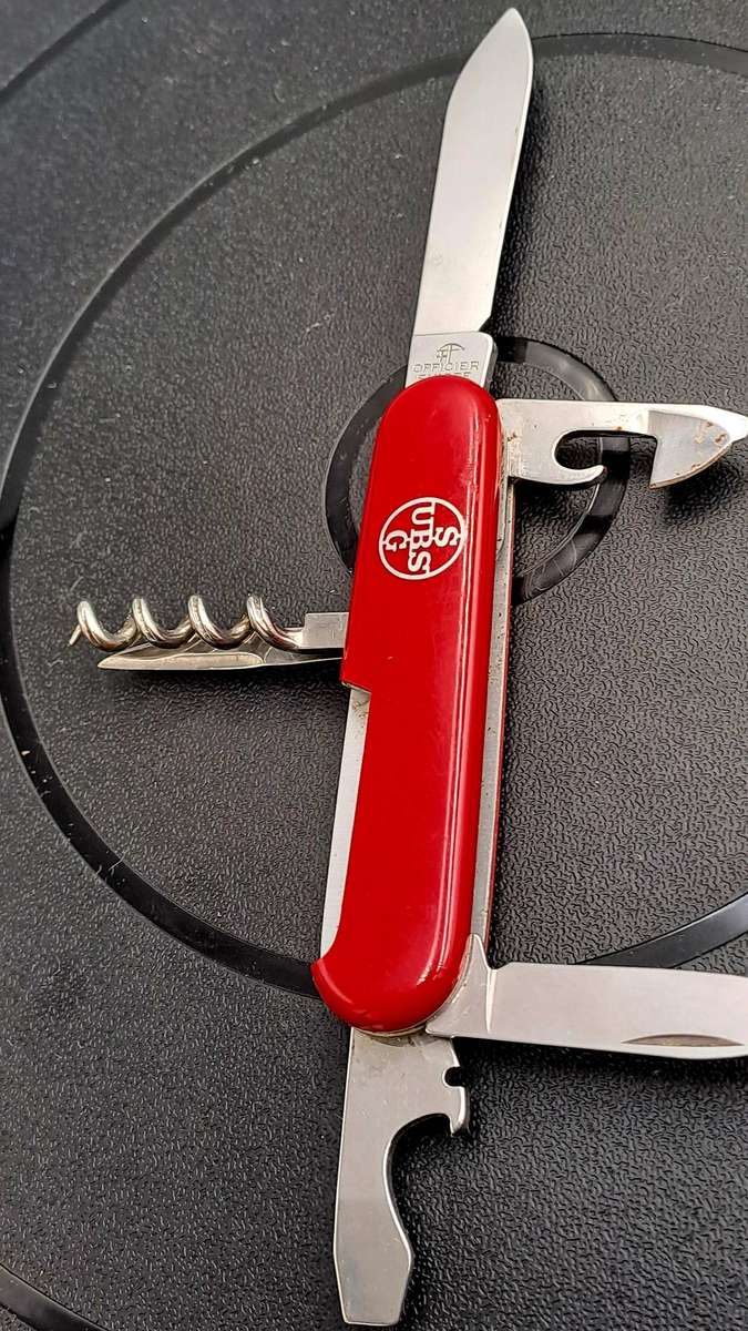 The Original Victorinox Swiss Army Knife -Officer Model -Box damaged - Branded