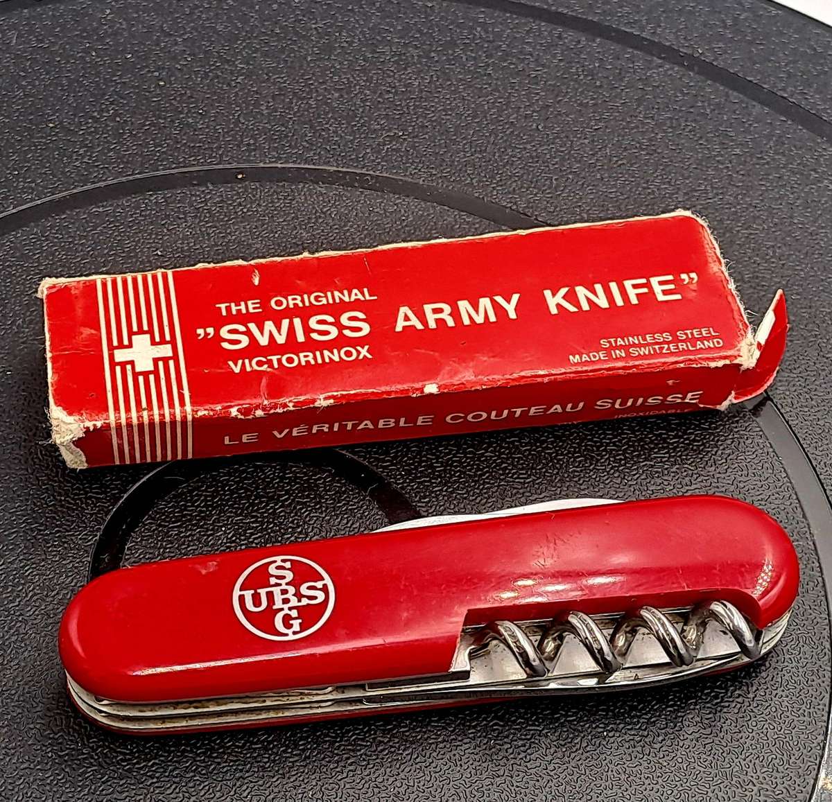 The Original Victorinox Swiss Army Knife -Officer Model -Box damaged - Branded