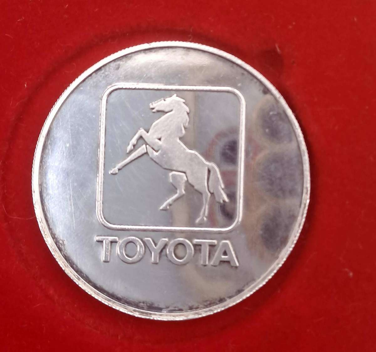 20g 99% Fine Silver Commemorating Medal 500 000th Toyota Corolla made in S.A 16-2-94