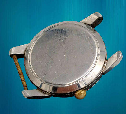 Vintage 1950's  Omega Seamaster NOT working for Spares or repairs 420 MOVEMENT sn 13939273