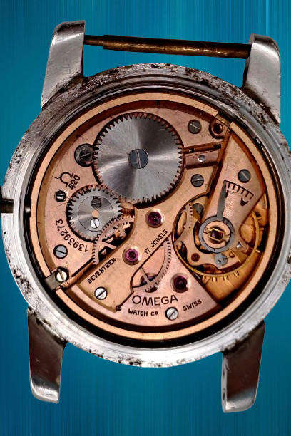 Vintage 1950's  Omega Seamaster NOT working for Spares or repairs 420 MOVEMENT sn 13939273