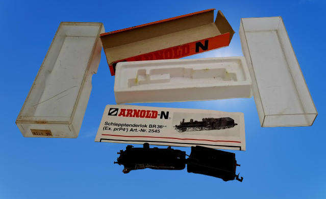 Vintage N Scale ARNOLD-N Schlepptenderlok BR36 Art No 2545 STEAM ENGINE-Boxed